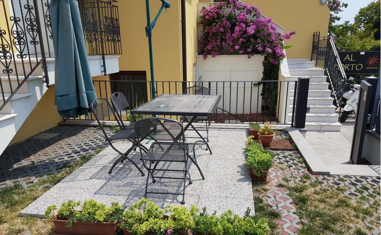 Graziosa Al Porto Villa Moniga del Garda Exterior photo